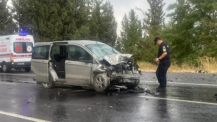 Yatağan-Milas karayolunda kaza: 1 ölü 4 yaralı
