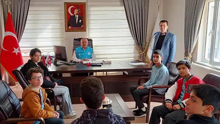 Yatağan Müftülüğü'nden ramazan ayında öğrencilere eğitim desteği