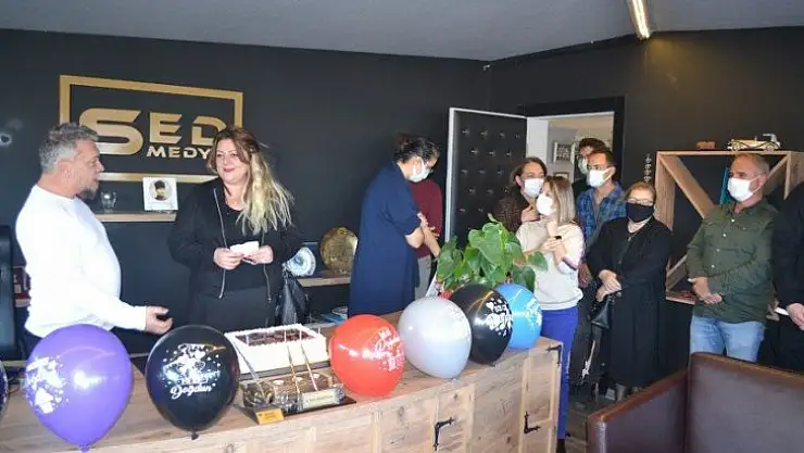 Yeni yaşını SED Medya'da kutladı