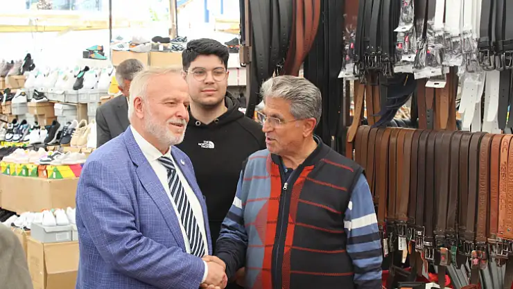 Yeniden refah Partisi milletvekili adayları Fethiye'de esnafla buluştu 