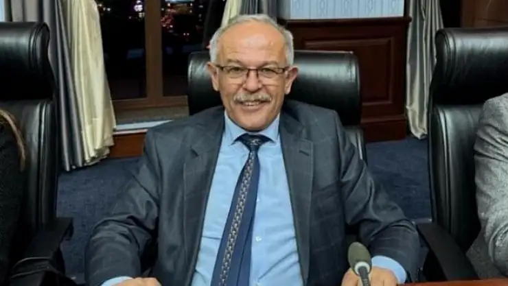 Yerel seçim öncesi AK Parti'de istifa depremi