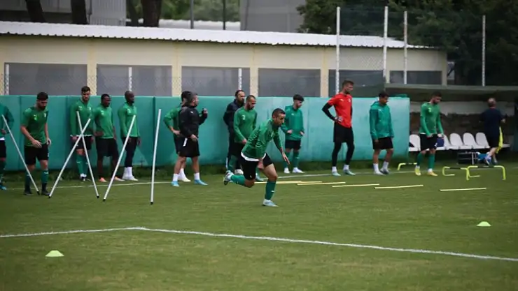 Yeşil-Beyazlı Ekip Galibiyet İçin Kenetlendi