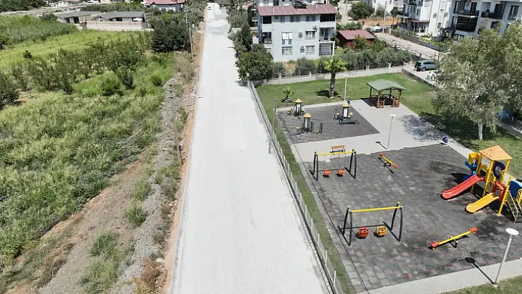 Yol yapım çalışmaları devam ediyor