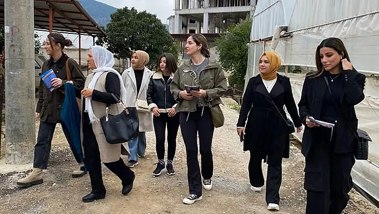 Yürüyün Kızlar 'Fethiye Gerçek Belediyecilik' İle Buluşacak