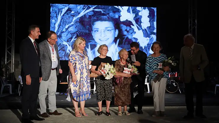 Zeki Müren, Vefatının 27'nci Yıl Dönümünde Anıldı