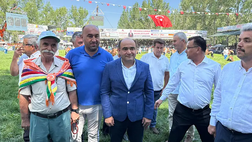 Başkan Akdenizli, '60 başpehlivanımız kol bağladı'