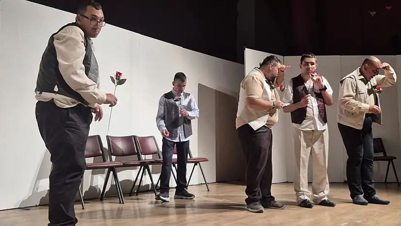 Dijital Bağımlılığa Böyle Dikkat Çektiler