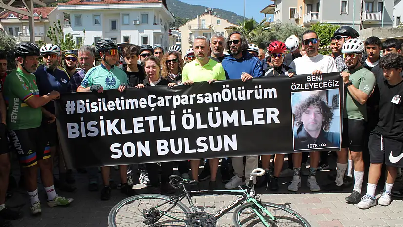 Emniyet Şeridinde Hayatını Kaybetti, Arkadaşları Adalet İstiyor