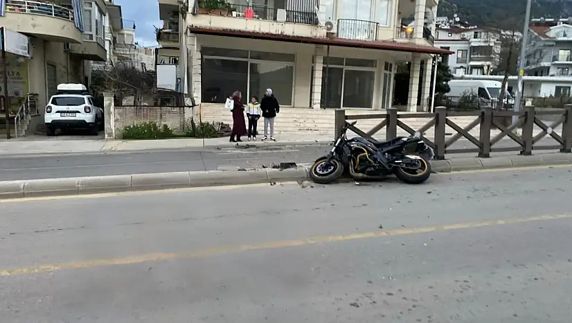 Fethiye'de Motosiklet Kazası Genç Sürücü Hayatını Kaybetti