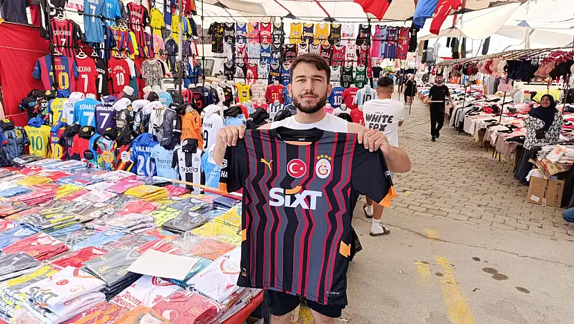 Fethiye'de Şampiyonluk Heyecanı Pazara Taştı! Formaya İlgi Patladı
