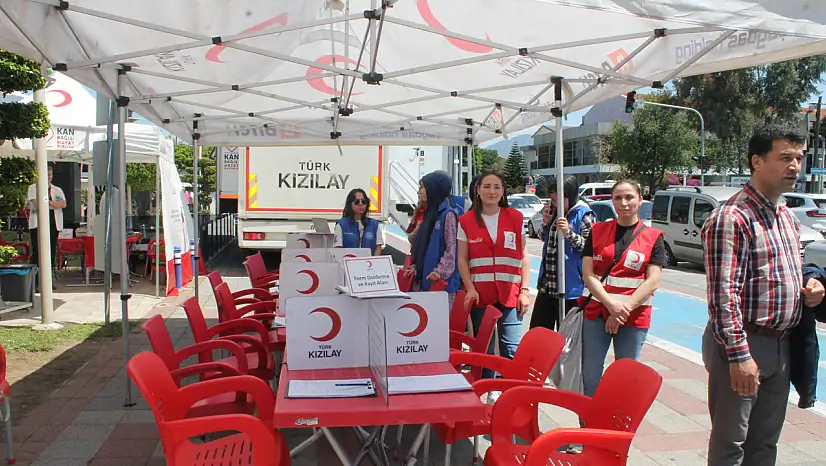 Kan bağışı yaparak hem sağlığınıza hem başkalarına can verin