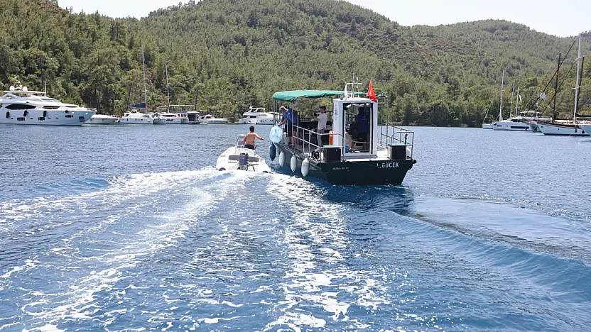 Büyükşehir'den Gökova ve Göcek'te Kapsamlı Kıyı Temizliği