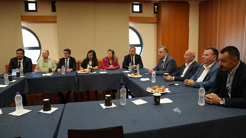 Fethiye'den Rodos'a Giden Heyet Turizm İş Birliği için temaslarda bulundu