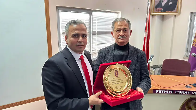 Fethiye Esnaf ve Sanatkarlar Odası'nda devir teslim gerçekleşti