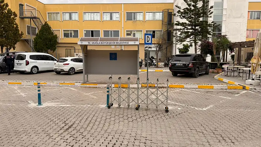 Fethiye Otogarı'nda yeni düzenleme: Yolcular X-ray kontrolünden geçerek giriş yapıyor