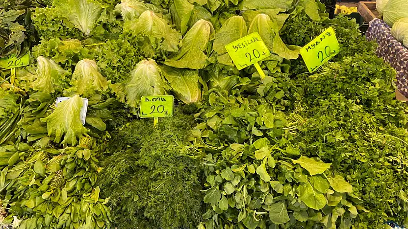 Fethiye Patlangıç Pazarı'nda gündem yine fiyatlar oldu