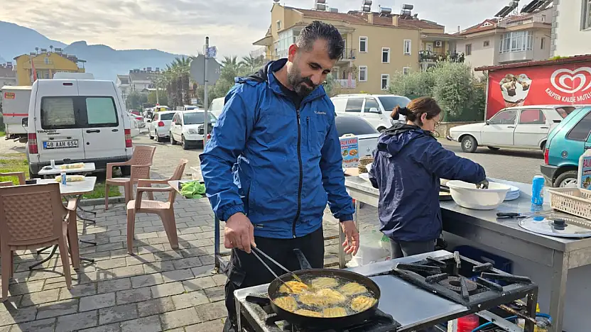 Fethiye pazarlarında pişmiş balık hizmeti
