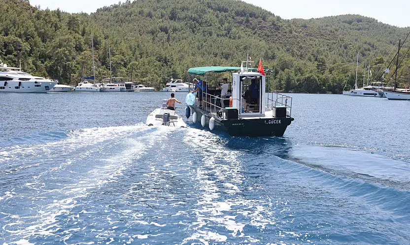 Büyükşehir'den Gökova ve Göcek'te Kapsamlı Kıyı Temizliği