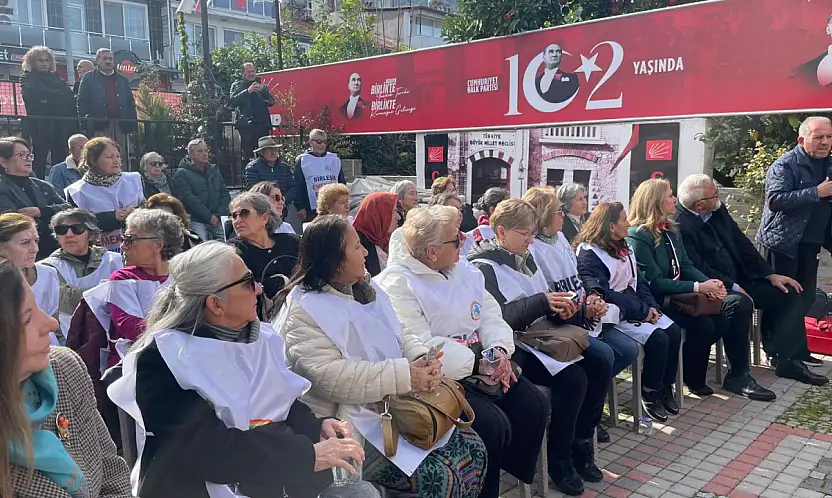 CHP Fethiye'de emeklilerle buluştu: 'Onurlu ve insanca yaşam hakkımız'