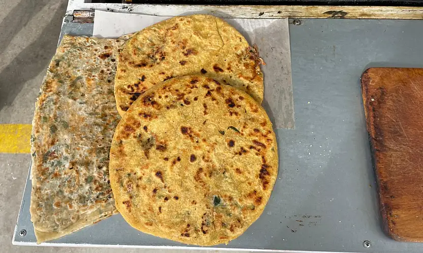 El açması börekten doğal meyve suyuna: Fethiye'de pazara lezzet katan tezgah