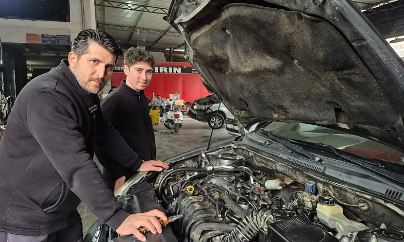 Fethiye'de otomatik vites araç sahipleri için kritik uyarı: 'Işıkta viteste beklemeyin!'