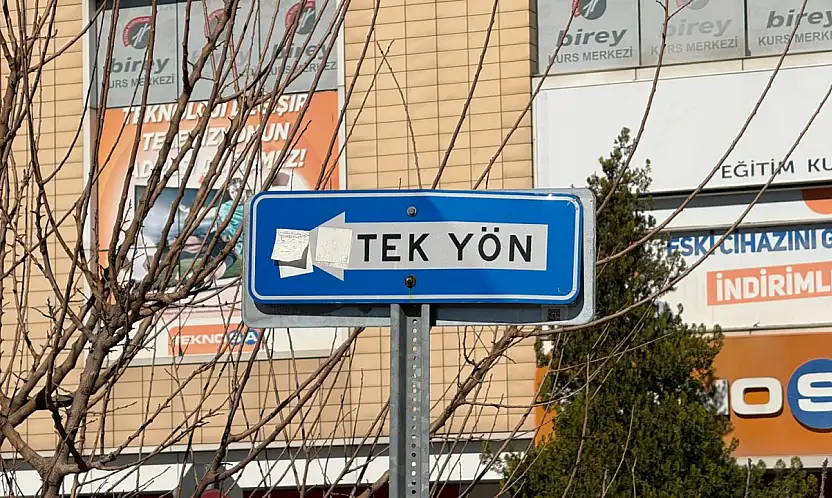 Fethiye'de tek yön sokağa ters girişlere denetim