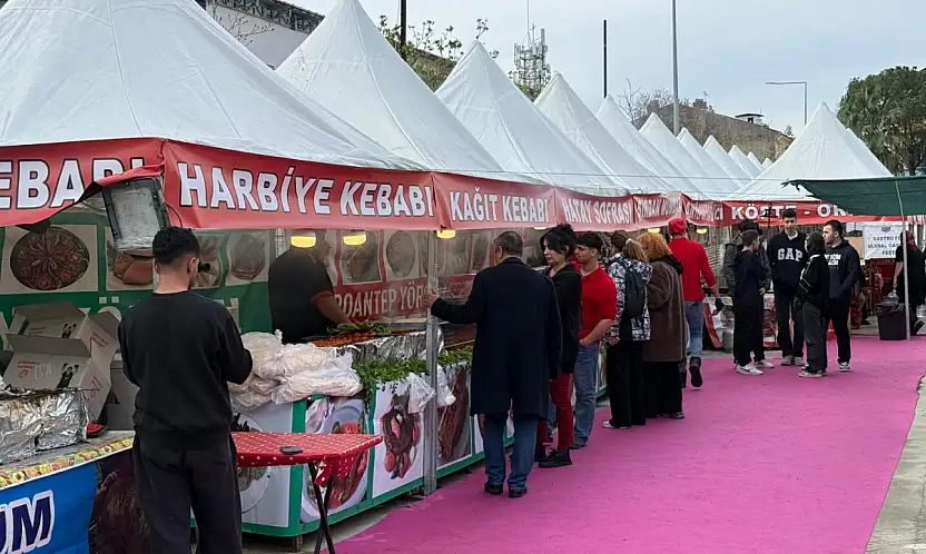 Fethiye'de 'Vefa Mutfakları' kuruldu: Gastro Festivali'nde dayanışma sofrası