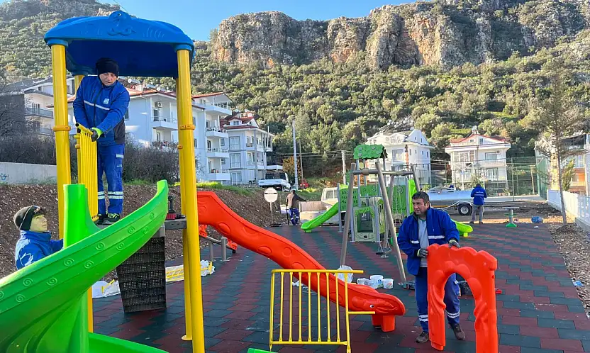Fethiye Karapınar'da oyun parkı tamamlanıyor