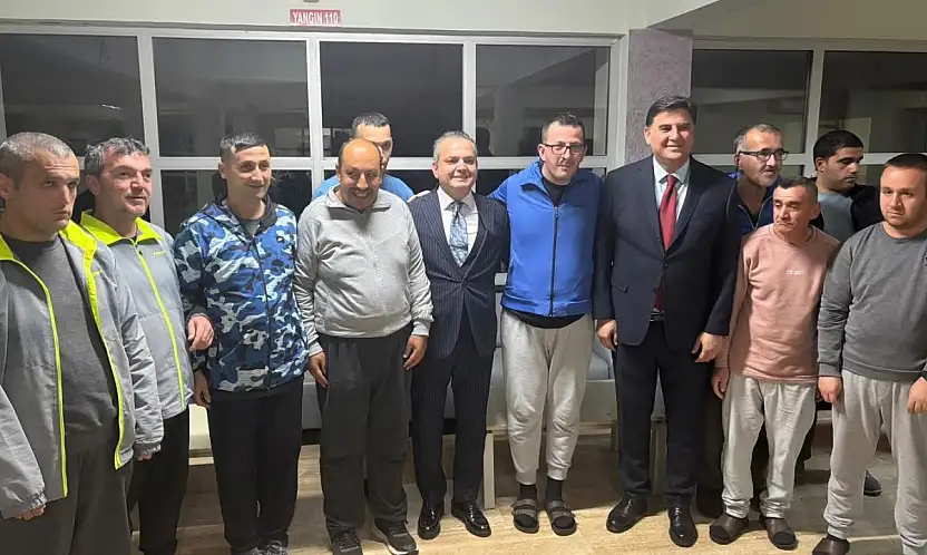 Fethiye Protokolünden Engelsiz Yaşam Merkezi'ne Yeni Yıl Ziyareti