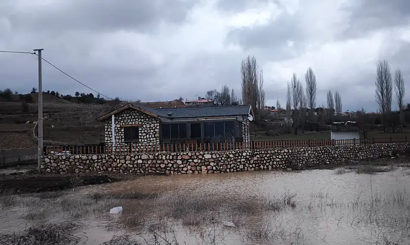Seydikemer Seki Barajı'nda su seviyesi yükseldi