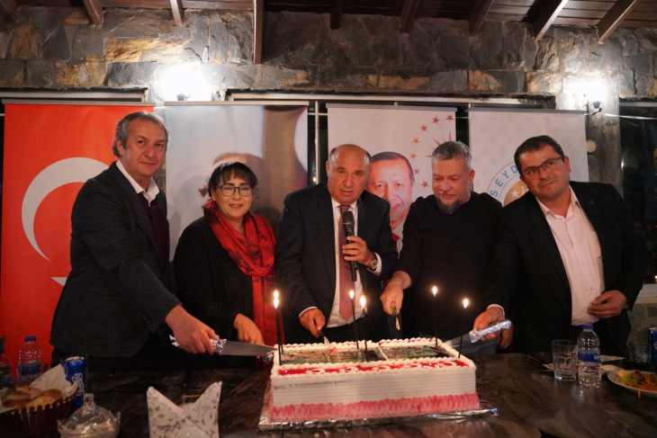 BAŞKAN OTGÖZ, BASIN MENSUPLARIYLA BİR ARAYA GELDİ