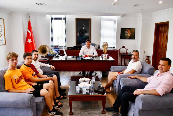 Başkan Karaca, Şampiyonluk Kupasıyla Bir Araya Geldi