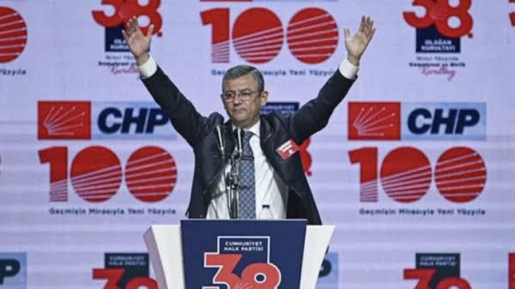 CHP'de yeni dönem