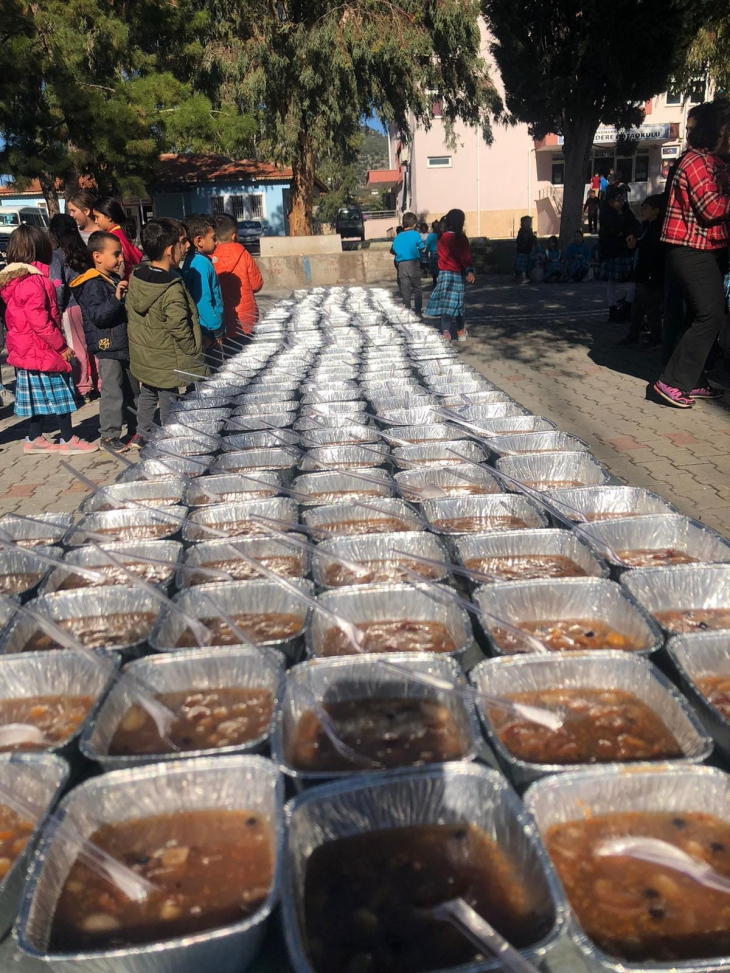 Seydikemer'deki Okulda Aşure Etkinliği