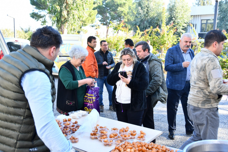 Rahmeti Ve Bereketi Bol 'Üç Ayların' İkinci Kandili Miraç Kandili