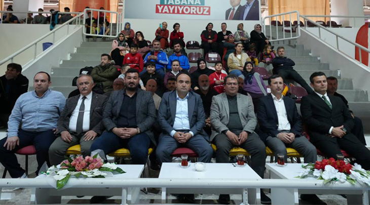 Başkan Akdenizli, Dereceye Giren Güreşçilere Madalyalarını Takdim Etti