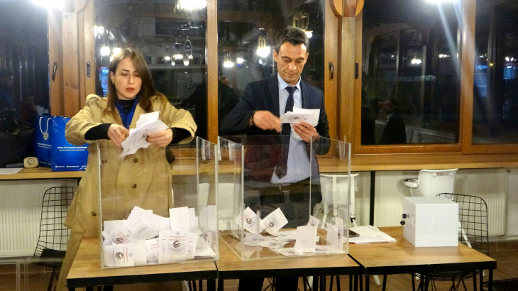 Menteşe Konutlarında mini referandum: Kent Park'a spor salonu